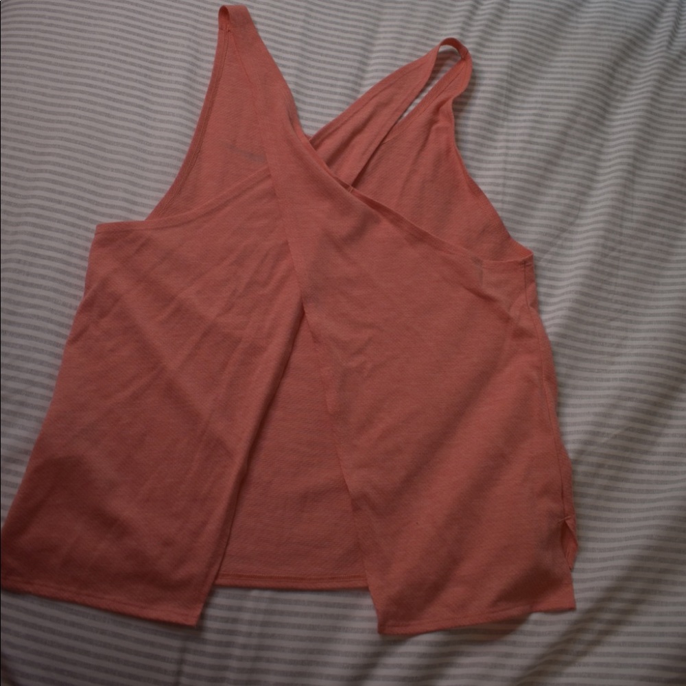 Nike top